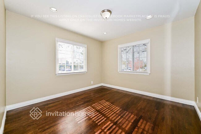 Building Photo - 7800 Radford Ave