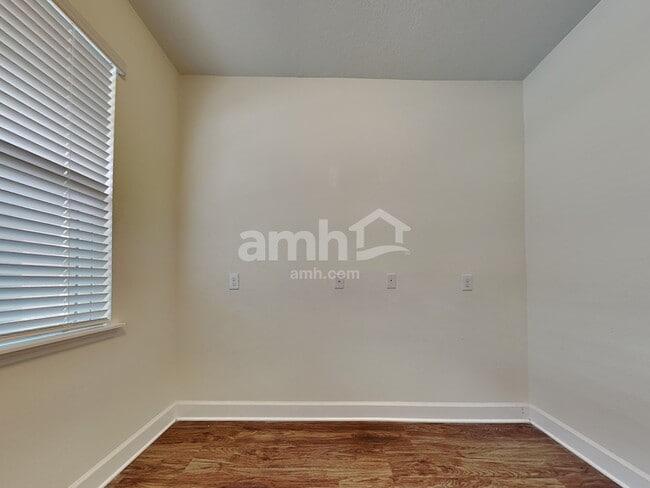 Building Photo - 3233 Bridge Haven Dr