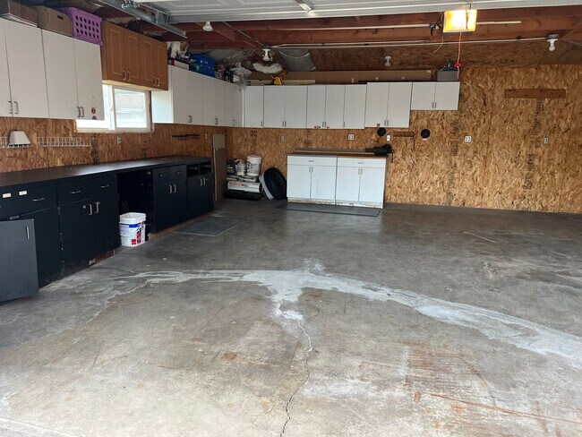 Building Photo - 3104 Frank Turk Dr