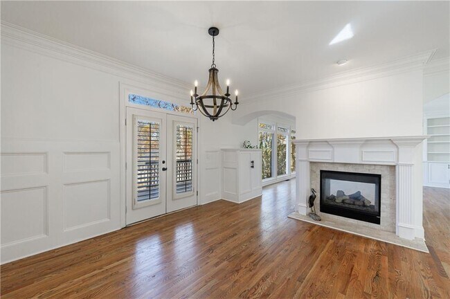 Building Photo - 1012 Madeline Ln