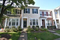 Building Photo - 830 Cupola Dr