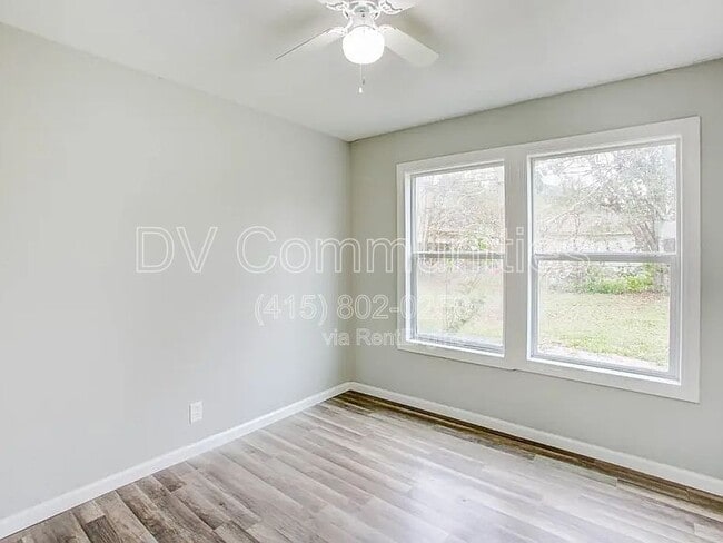 Building Photo - 9317 Cathedral Dr