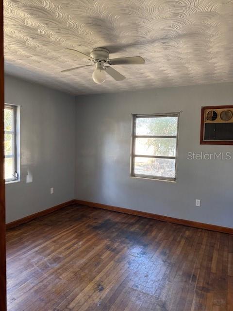 Building Photo - 5841 SE Babb Rd