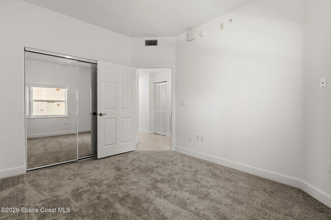 Building Photo - 807 Mystic Dr