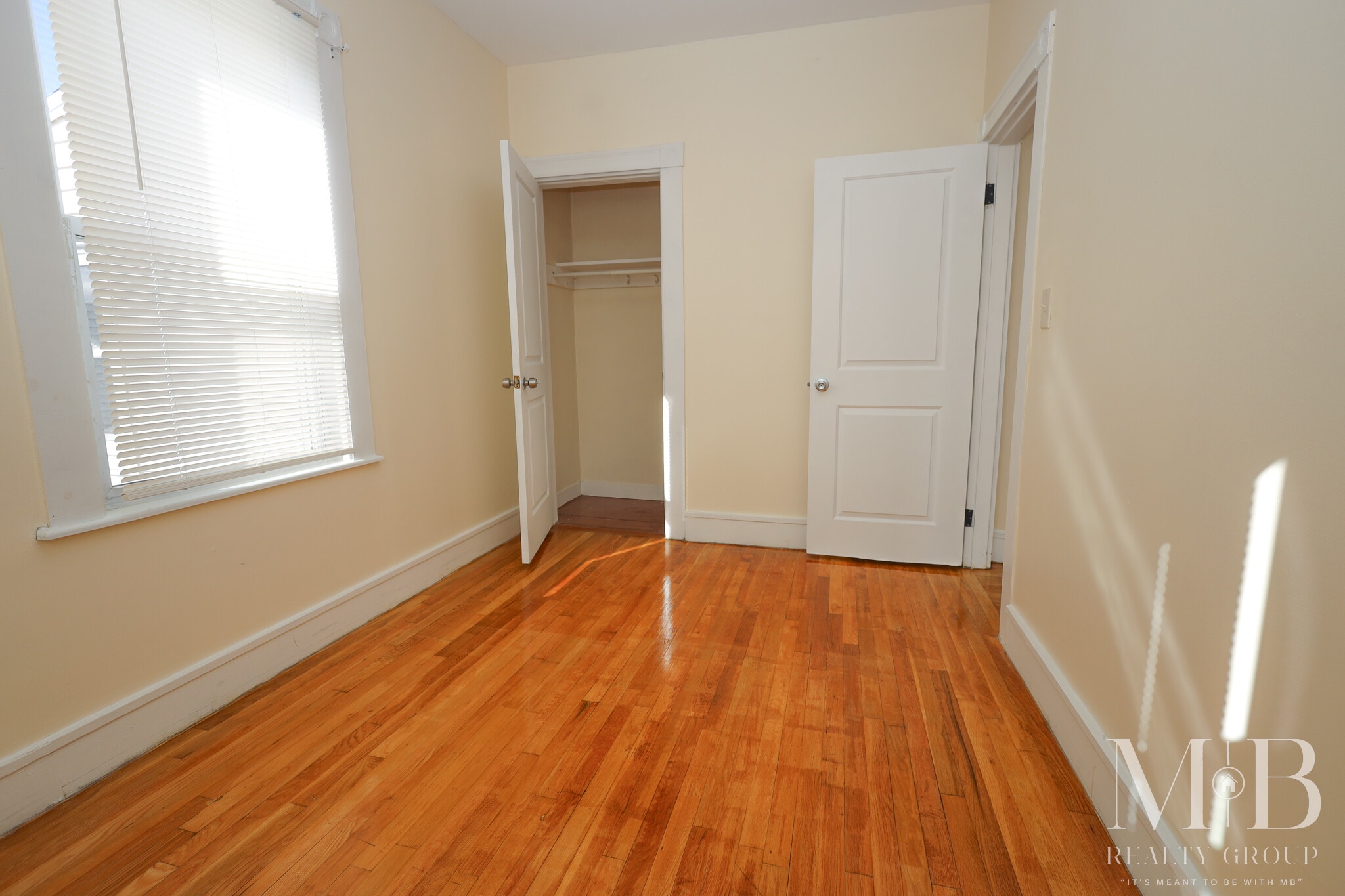 Building Photo - 110 Murdock St