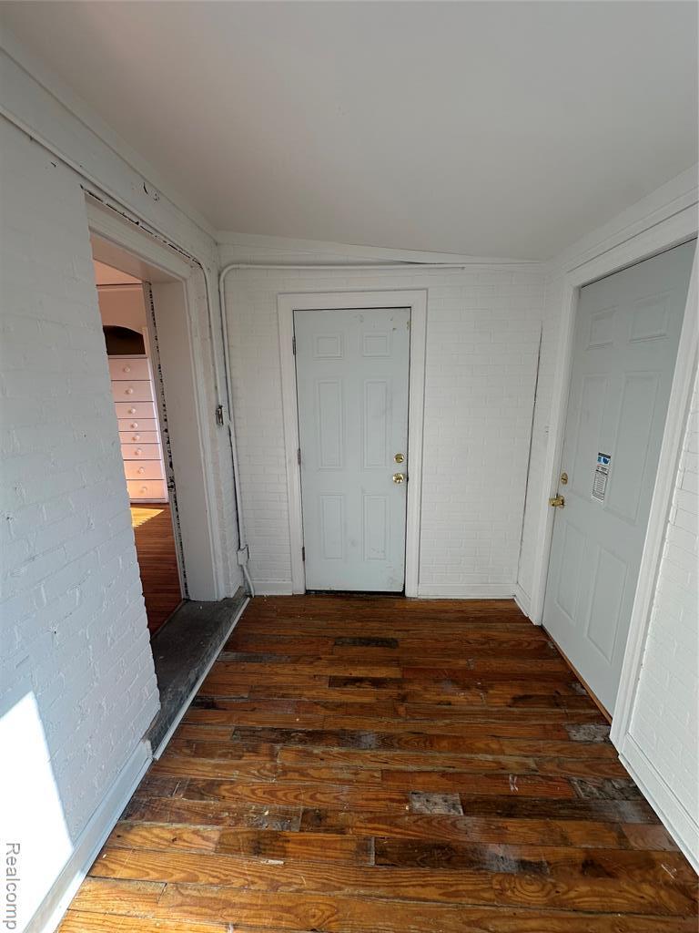 Building Photo - 3135 W McNichols Rd