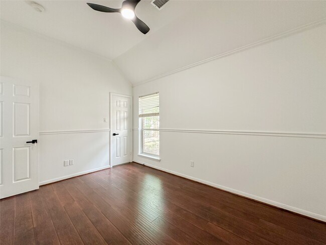 Building Photo - 93 N Acacia Park Cir