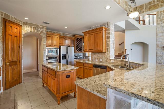 Building Photo - 446 High Point Dr