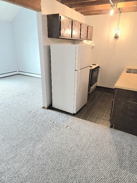 Building Photo - 9120 N Lima Rd