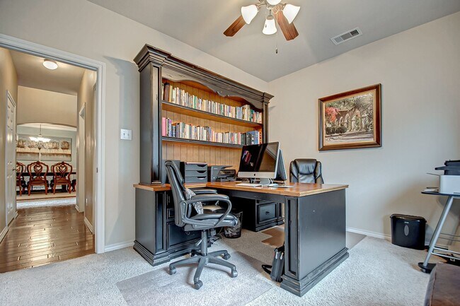 Building Photo - 20754 Kenswick Park Dr