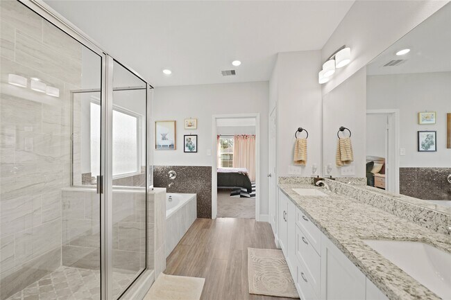 Building Photo - 5602 Belmark St