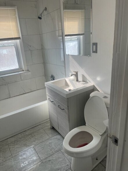 Building Photo - 9262 Ward Ave