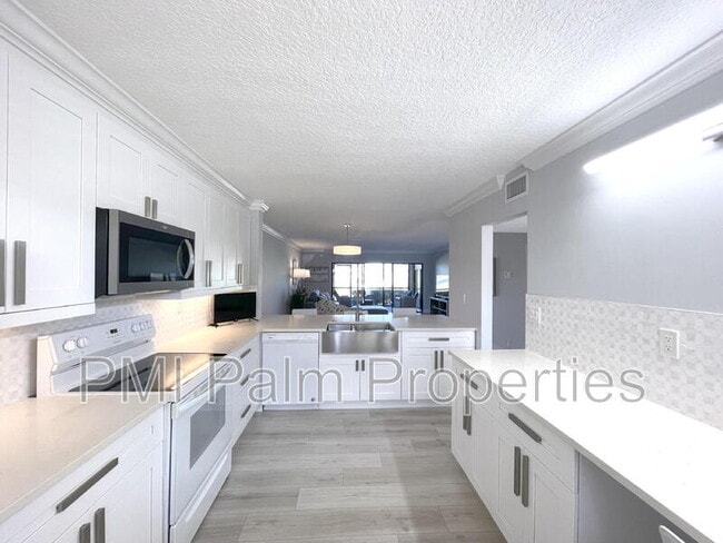 Building Photo - 13403 Touchstone Pl