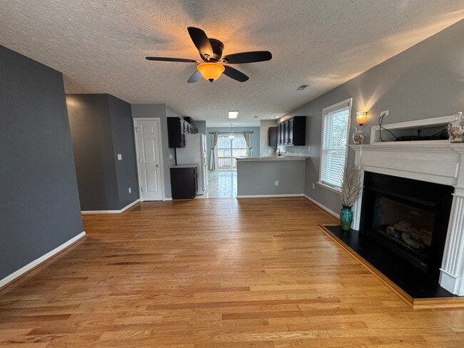 Building Photo - 42 Lodge Rd