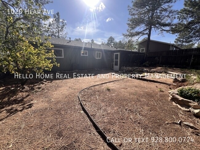 Building Photo - 1020 Heap Ave