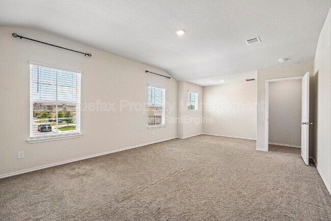 Building Photo - 13802 Oolite Run