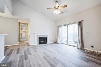 Building Photo - 20281 Beechwood Terrace