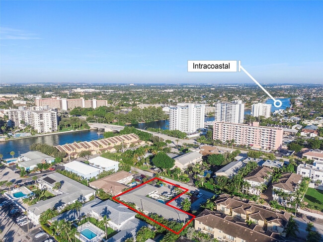 Building Photo - 3230 NE 13th St