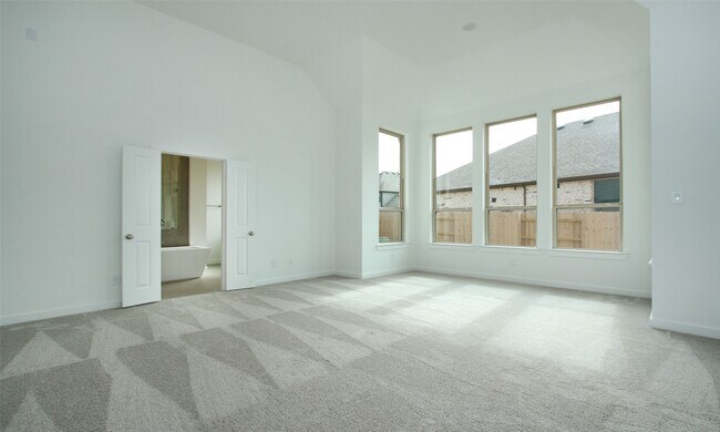 Building Photo - 23715 Fernbriar St