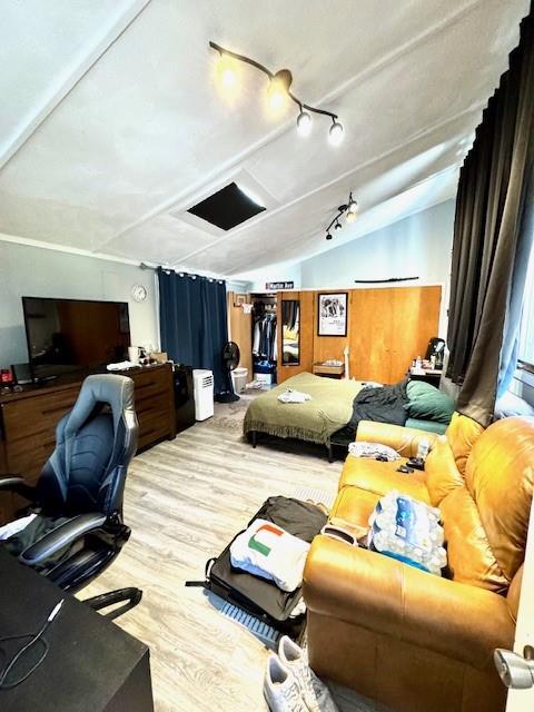 Building Photo - 15 Evelyn Dr