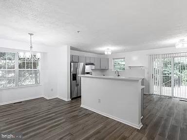 Building Photo - 10400 Vista Gardens Dr