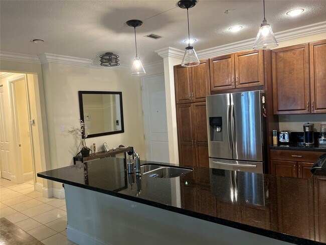 Building Photo - 226 N Latitude Cir