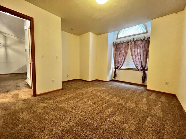 Building Photo - Charming 2-Bedroom Home in SW Fort Collins
