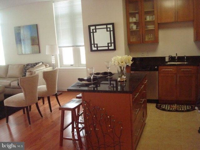 Building Photo - 155 Potomac Passage