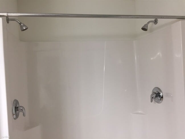 Building Photo - 2 br, 2 bath Condo - 2778 Hidden Ponds Con...