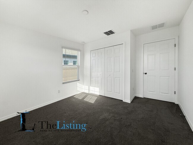 Building Photo - 3023 Adams Cross Dr