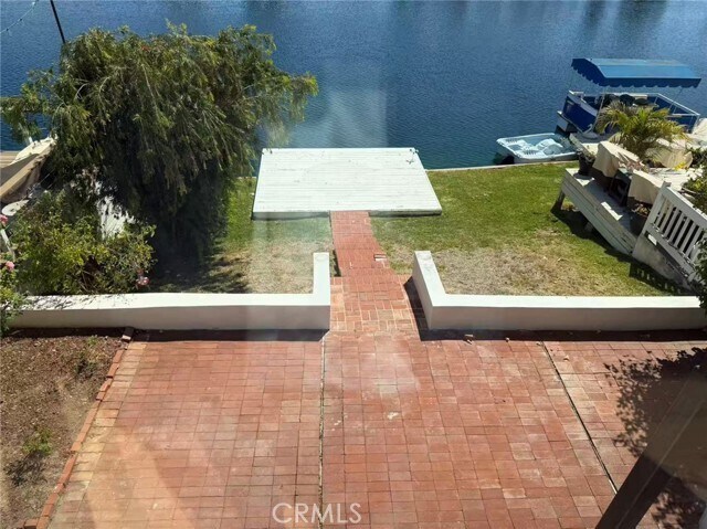Building Photo - 22835 Islamare Ln