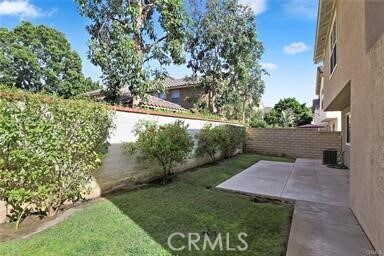 Building Photo - 2489 San Simon St
