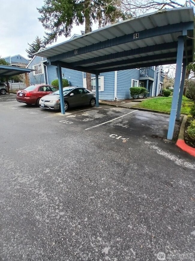 Building Photo - 16817 Larch Way