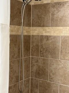 Building Photo - 4839 Lehigh Dr