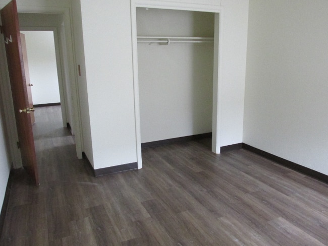 Building Photo - 4213 Clark Ave