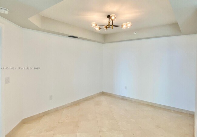 Building Photo - 16400 Collins Ave