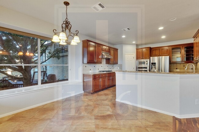 Building Photo - 5917 Sunset Ridge