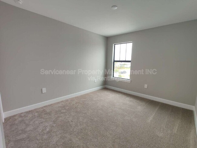 Building Photo - 6211 Baywood Ct