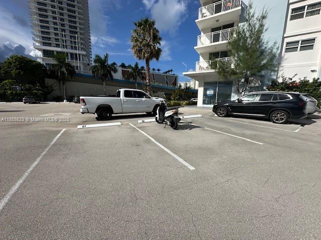 Building Photo - 1801 S Ocean Dr