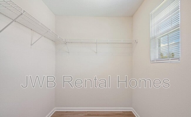 Building Photo - 6059 Carolines Ct