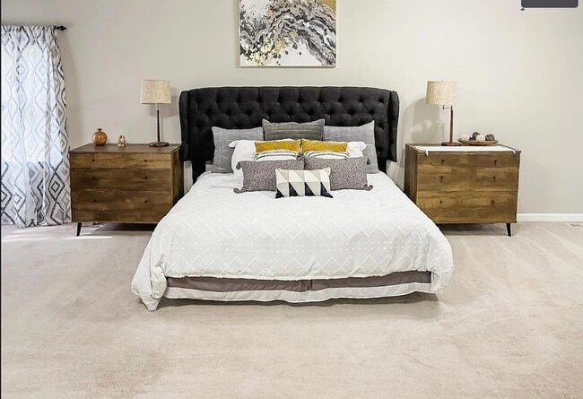 Building Photo - 7008 Carpenter Fire Station Rd