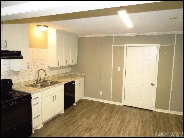 Building Photo - 5408 Halifax Dr