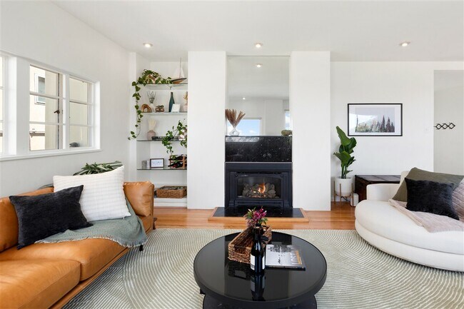 Building Photo - 180 St Germain Ave