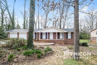 Building Photo - 5867 Christopher Ln