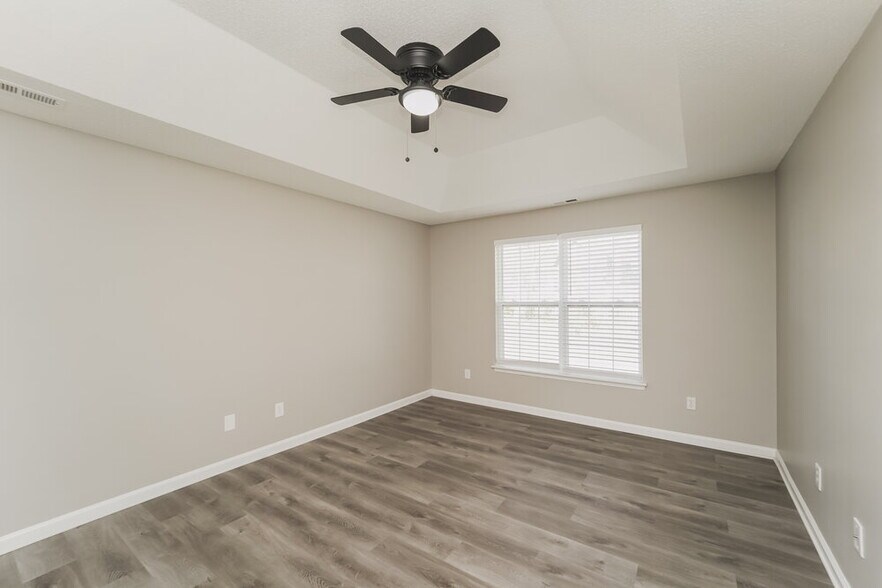 Building Photo - 3438 Lazy Day Ln