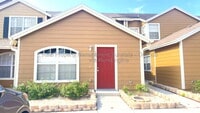 Building Photo - 2224 Fan Palm Dr