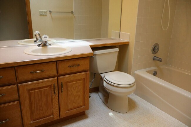Building Photo - Room to Grow – 4 Bedrooms + Finished Basement
