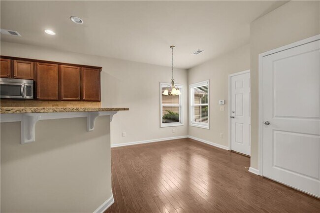 Building Photo - 559 Myrtle Trace Ln