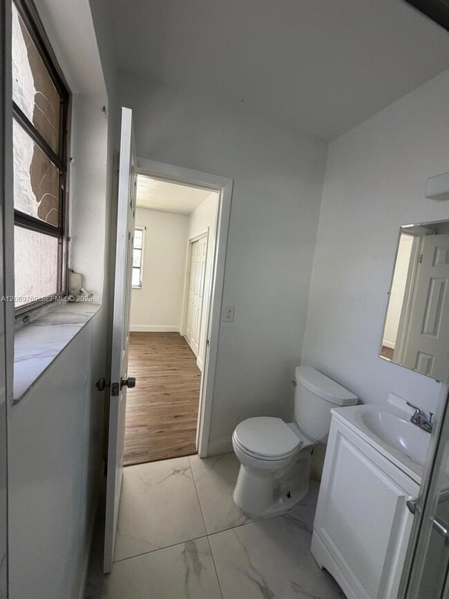 Building Photo - 890 NW 55th St