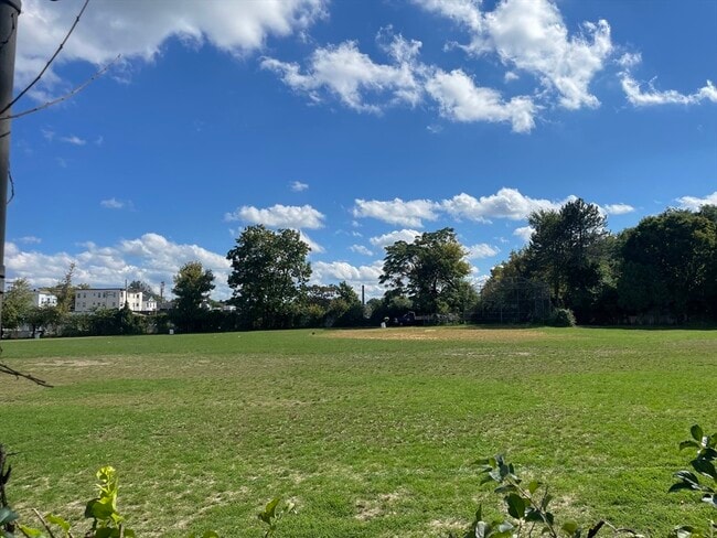 Building Photo - 16 Wendell St